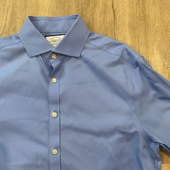 Charles Tyrwhitt Non-Iron Twill Dress Shirt Extra Slim Fit (16/33 inches) - Picture 2 of 8